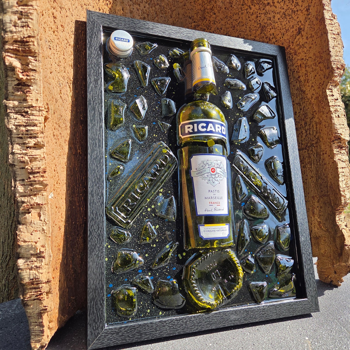Tableau Déco Ricard en Résine Époxy - Bouteille cassée Original & Artisanal