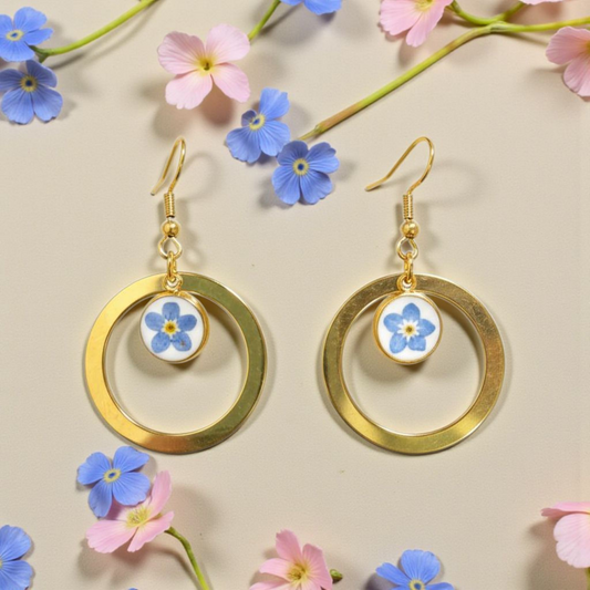 Boucles d’oreilles " Cercle d'Azur " Résine & fleur naturelle bleue